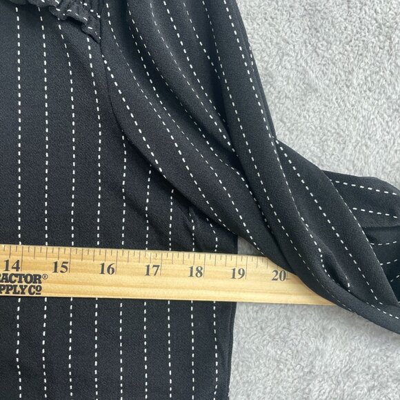 NEW Adrianna Papell Women's S Black & White Striped Long Sleeve Blouse Polyester - Picture 5 of 10